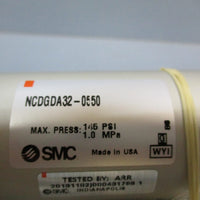 SMC NCDGDA320550 Air Cylinder 32 mm Bore 145 PSI 5.50 Stroke NEW