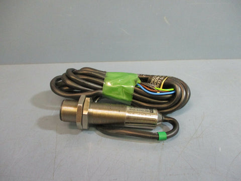 Square D PSF121 Ser. C AC Proximity Limit Switch NEW