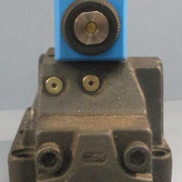 Eaton DG5V-8-H-8C-E-VM-FTWL-B-10 Directional Control Valve 500psi Max