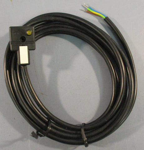 MENCOM VDC-520-00 Solenoid Valve Connecter 5m Length 3 Pole 50V 10A