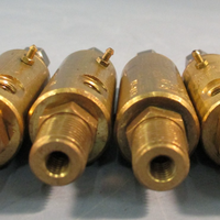 Lot of (4) Clippard CS-843 Thread Air Pressure Regulator