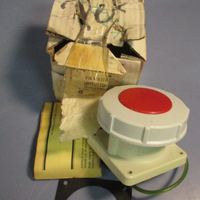 MENNEKES/ARROW HART AH430R7W 3 POLE 30A 480VAC 3PH 4W WATERIGHT RECEPTACLE