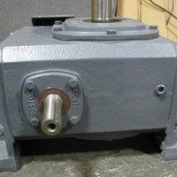 Boston Gear 738F10FJ Gearbox 10:1 Ratio 8.37 HP 73810FJ 1" and 15/8" Shaft Di