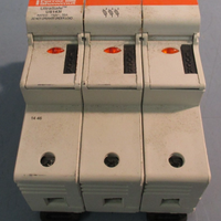 MERSEN FERRAZ SHAWMUT Fuseholder, UltraSafe, 750V50A, 800VAC 1000VDC US143I