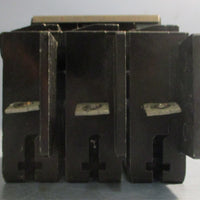 Siemens BQ3B030 Circuit Breaker 3 Pole 30A Type BQ 240VAC