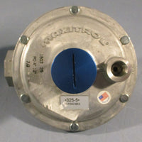 Maxitrol 3255 Gas Pressure Regulator 32551/2" 10PSIG Max 1/2" NPT