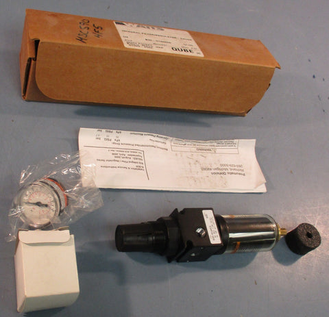 Watts B35-01WHCG Integral Filter/Regulator 1/8" 250PSI Max W/ Gauge