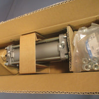 SMC PNEUMATIC TIE ROD AIR CYLINDER w/BRACKET CDA2D63150JZ