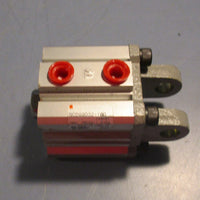 SMC NCDQ2D3210D Compact Cylinder 145psi Press 1.0mp Lot of 2