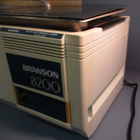Branson 8200 B8200R1 Ultrasonic Cleaner 50/60Hz 117 Volts 3.0 Amps 5.5gallon