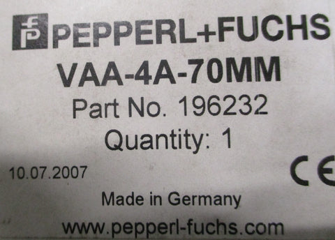 Pepperl + Fuchs VAA4A70MM Interface Stack Light Module 196232 30VDC Max