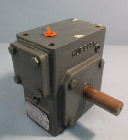 HUB CITY 0220-60901-211 RIGHT ANGLE GEAR REDUCER 5:1 RATIO MODEL 211