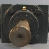 Hub City 022107955 Right Angle Bevel Gear Drive 1:1 Model 165 1" Shaft Dia NOS