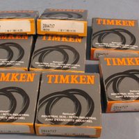 LOT OF (8) TIMKEN 28X47X7 METRIC SHAFT/OIL SEAL 28mm x 47mm x 7mm