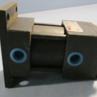 Hydro  Line LR5R 2X.5 Hydraulic Cylinder 1/2" in Stroke Used