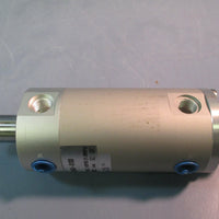 SMC AIR CYLINDER 50MM BORE 1 IN STROKE SINGLE CLEVIS 145 PSI NCDGBN500100