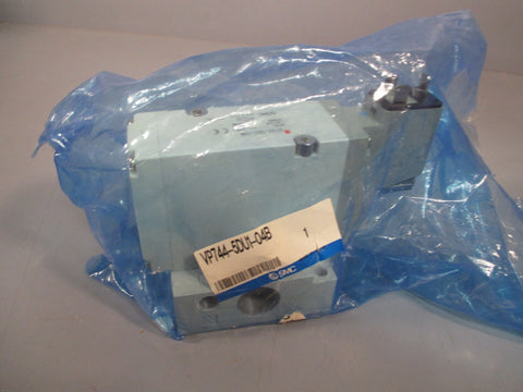 SMC Solenoid Valve 3Port 24 VDC VP7445DU104B