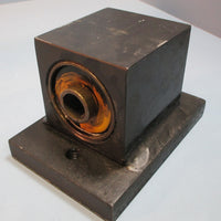 Hyster Engine Mount Model 1335681