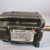 Allen Bradley Inverter Duty AC Servo Motor, 2.5/3.3kW/H Ser. A MPLB4520PMJ22AA