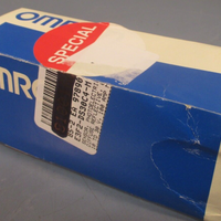 Omron Proximity Switch 10-30VDC E3F2-DS30C4-M
