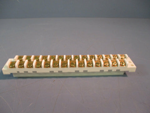 TE Conn AMP Connectors 6401133 Edge 28POS Double Sided PCB NEW Lot of 72 trays