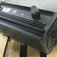 Lenze 3 Phase MDSKABS11222 Servo Motor 6.4 kW, 2490 RPM, 11/2" Shaft
