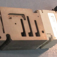 SMC VQ14315C0 Solenoid Valve 0.2  0.7MPa 24VDC 3 Position