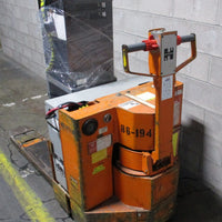 Hyster W40BL Walk Behind Pallet Jack 4000 Lb w/ Lifeguard Ferroresonant Charger