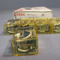 Lot of 5 Idec Ice Cube Relays, 24VDC Coil, 10A 120VAC RH2BU