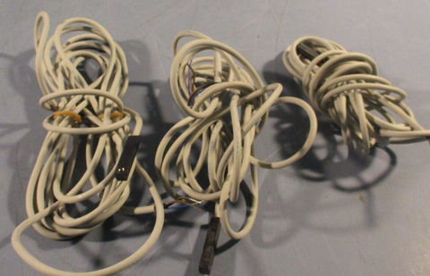 Lot of (3) SMC Magnetic Reed Switch Sensor D-Y7PW / DC24V