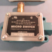 HONEYWELL BAF12RQN8LH LIMIT SWITCH ACTUATOR ROLLER PLUNGER 125/250/480 VAC 20A