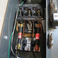 Cutler Hammer A30CGA0 Ac Magnetic Combination Starter w/ Motor Circuit Switch