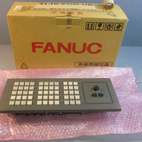 Fanuc A02B-0323-C233 Operator's Panel N320-4824-T905/20 [RS]