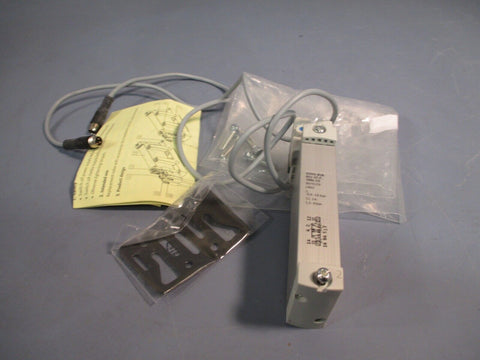 FESTO 5/2 Way Solenoid Valve VUVG-B18-B52-ZT-F-1R8L-CS