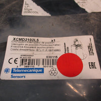 Telemecanique Mini Plunger XCMD2102L5 Limit Switch 240 VAC, 6A