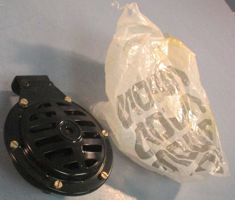 FIAMM AE95 Forklift Horn 24V to 48V DC 6-1/4" Length 4-7/8" Width