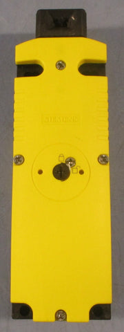 Siemens 3SE53220SD21 Safety Position Switch 230VAC 1.5A IP 66/67 24VDC Magnet