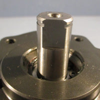 Parker 33191210109 Hydraulic Pump Gear Motor 5/8" Shaft Dia New