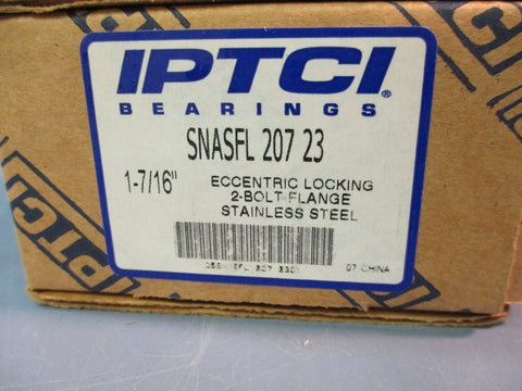 NIB IPTCI Stainless SNASFL 207 23 2 Bolt Flange Bearing 1-7/16"