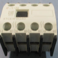 (Lot of 4) Eaton XTCEXFBG40 Auxiliary Contact 600VAC 15A Max, 250VDC 1A Max