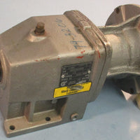 Nord Gear Corp 02 N140TC Gearbox 6,10 Ratio 283RPM 12" Length 00504LBIN
