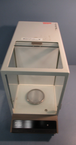 Mettler AE100 Analytical Balance Scale, 115V, 60Hz, 10VA