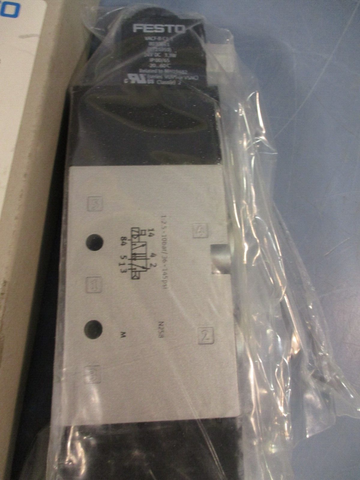 FESTO 575503 Solenoid Valve VUVSL25M52ADG14F81C1