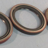 National 415483 Nitrile Oil Seal 2.625" Shaft Dia 3.505" OD Lot of 3