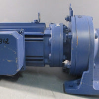 Sumitomo SMCyclo CNHM16125DBYA165 Gearmotor 165:1 11/2" Shaft Dia NOS