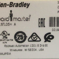 Allen Bradley Guardmaster 440GEZS21STL05H Ser A Safety Interlock Switch 24VDC