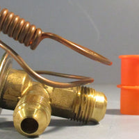 CNH Industrial 168903C1 A/C Thermostatic Expansion Right Angle Valve