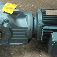 Sew Eurodrive KT67TDT90L4-KS Gearmotor DFT90L4-KS 60.66:1 2 HP 1720 RPM NOS