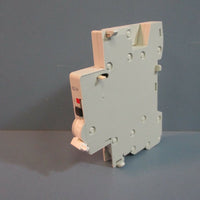 Schneider Electric 26928 Fault Contact 240415V