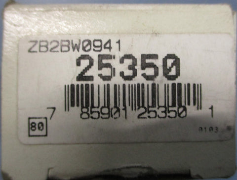 (Lot of 4) Telemecanique ZB2BW0941 Pilot Lamp 220240V 60Hz ZB2BE101 Cont. Blk